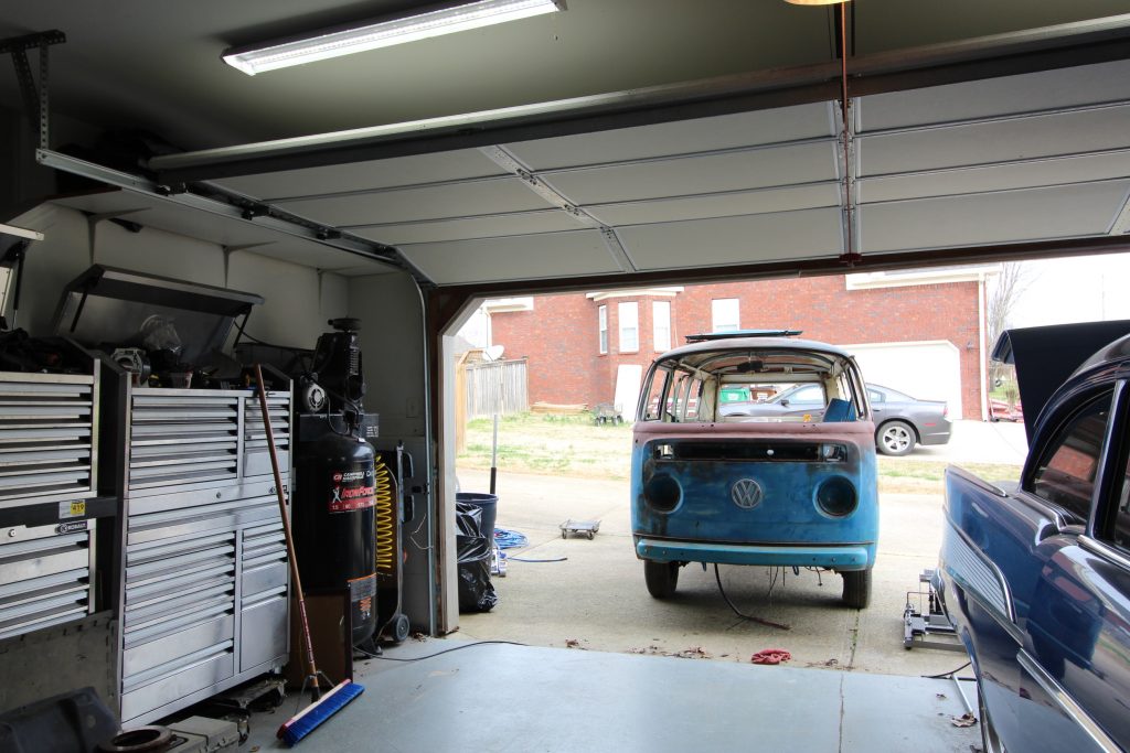 1978 VW Bus Chucks Garage